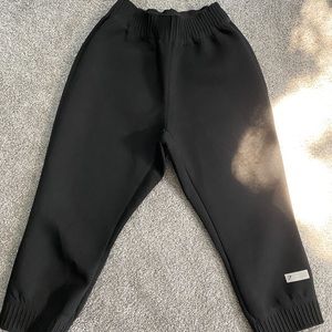 Gymshark cropped pants